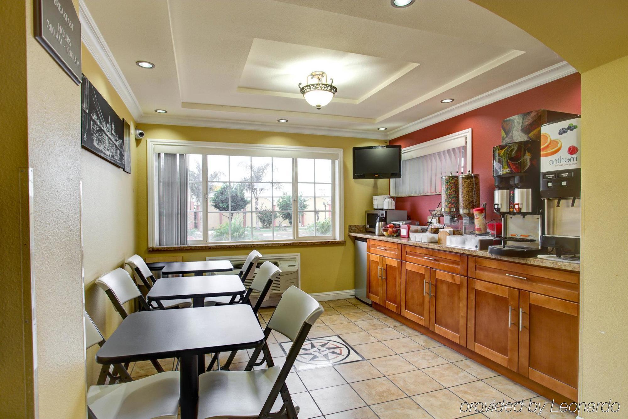 Rodeway Inn & Suites Near The Coliseum & Arena Oakland Kültér fotó