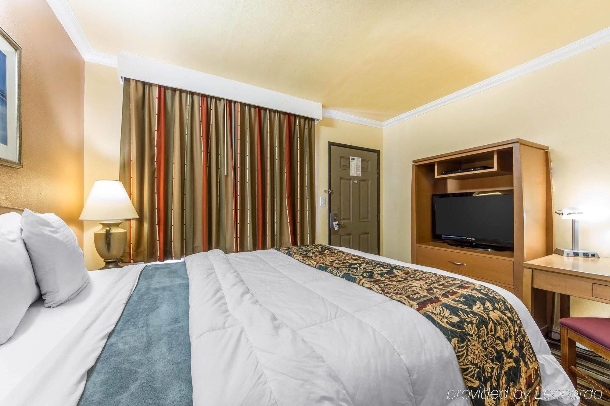 Rodeway Inn & Suites Near The Coliseum & Arena Oakland Kültér fotó
