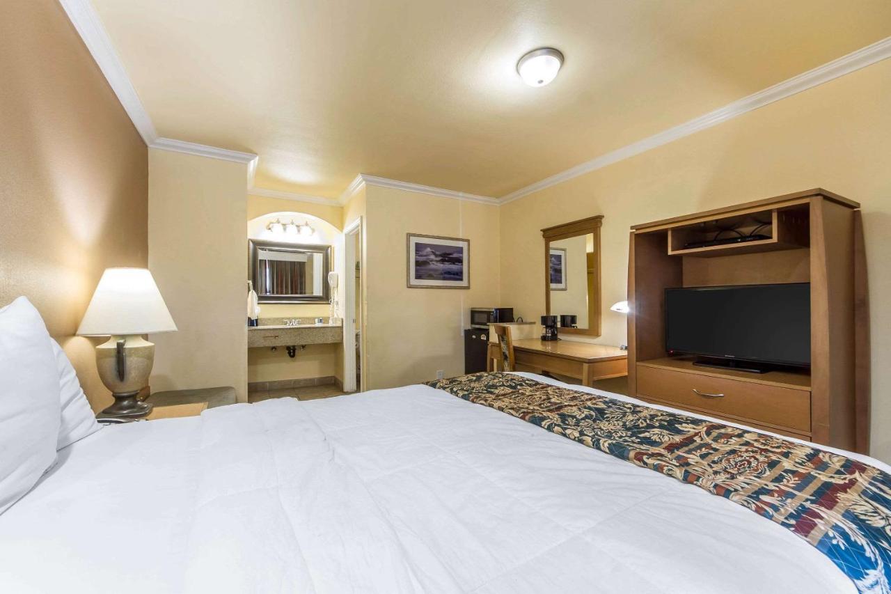 Rodeway Inn & Suites Near The Coliseum & Arena Oakland Kültér fotó