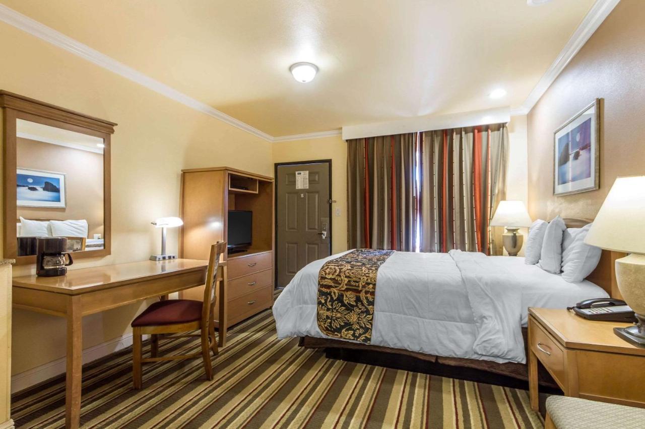 Rodeway Inn & Suites Near The Coliseum & Arena Oakland Kültér fotó